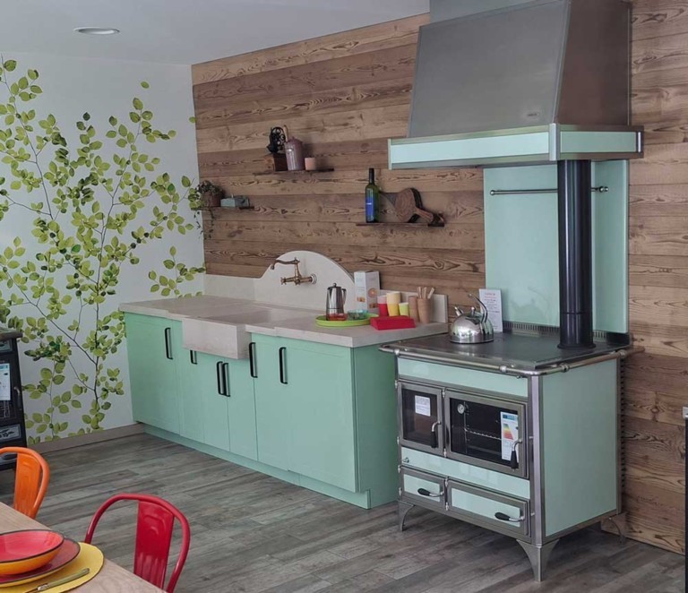 Showroom Traini