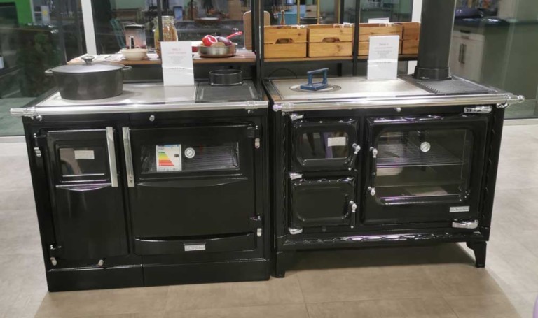 Showroom cuisinières à bois