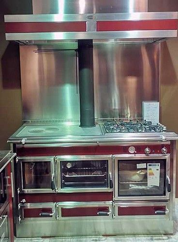 Le showroom Traini des cuisinières