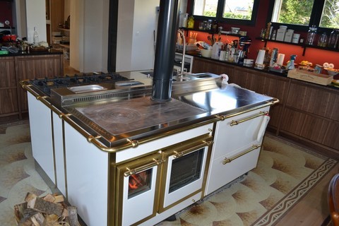 cuisinière à bois sur mesure